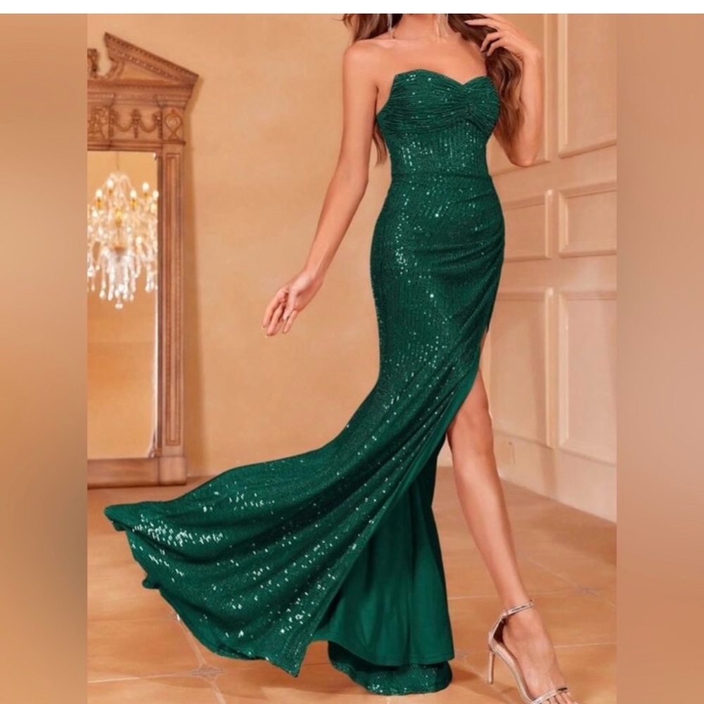 Emerald Green Sequin Strapless Gown